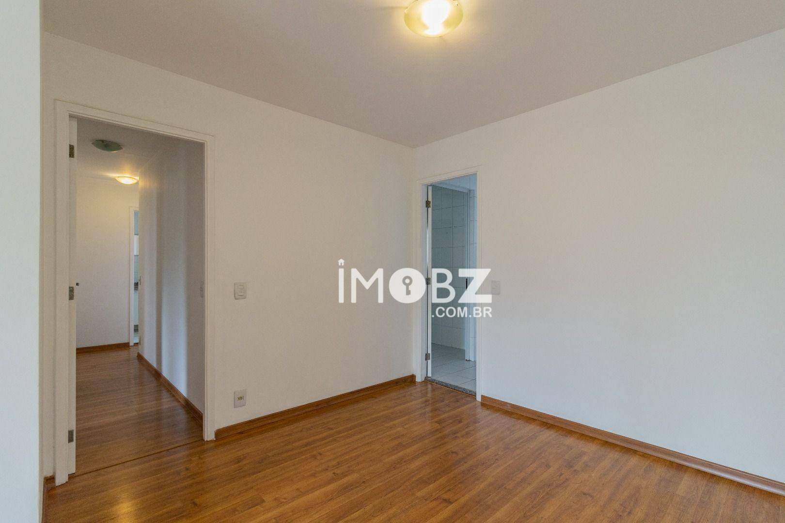 Apartamento à venda com 3 quartos, 107m² - Foto 5