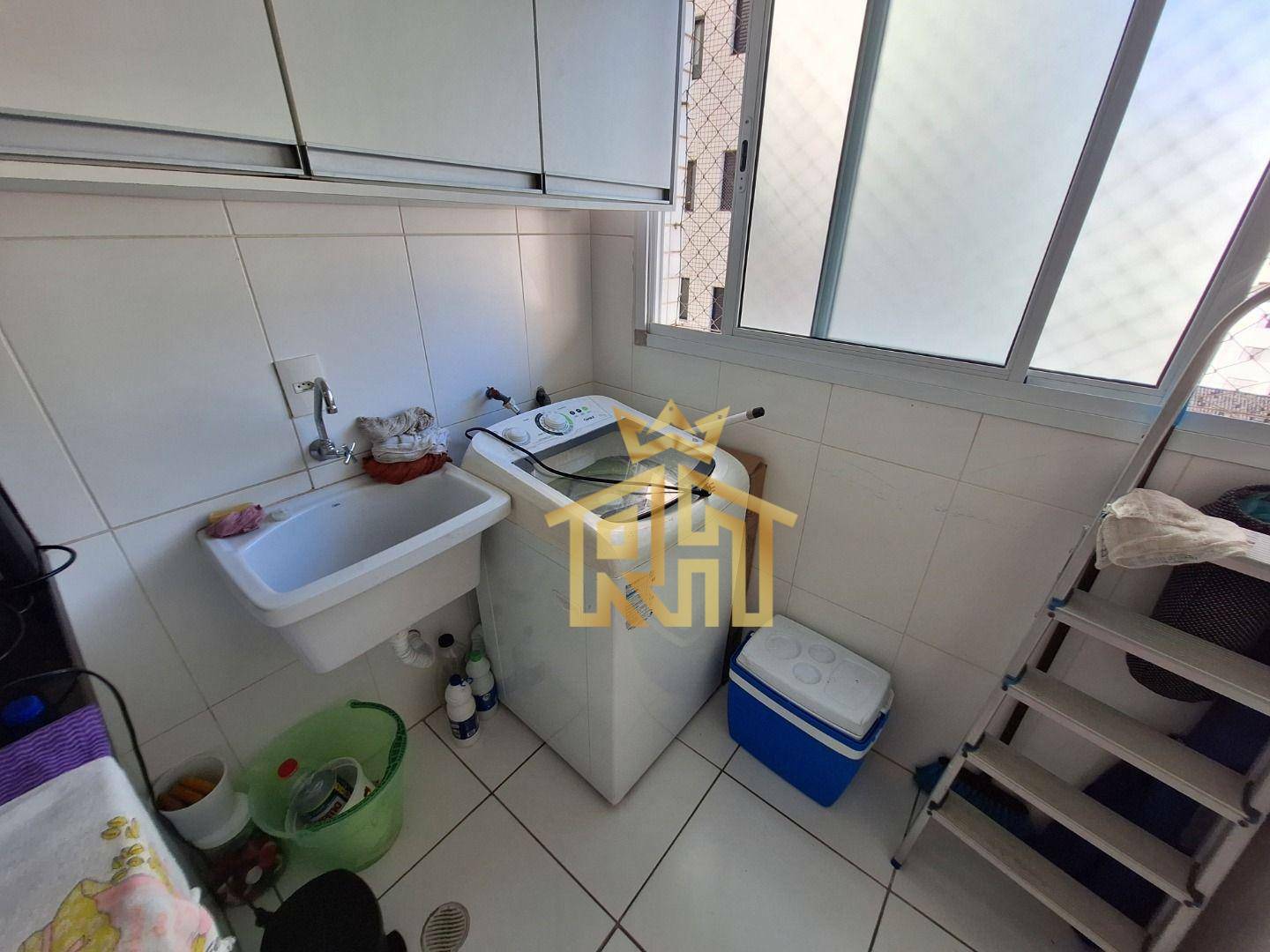 Apartamento à venda com 3 quartos, 96m² - Foto 15