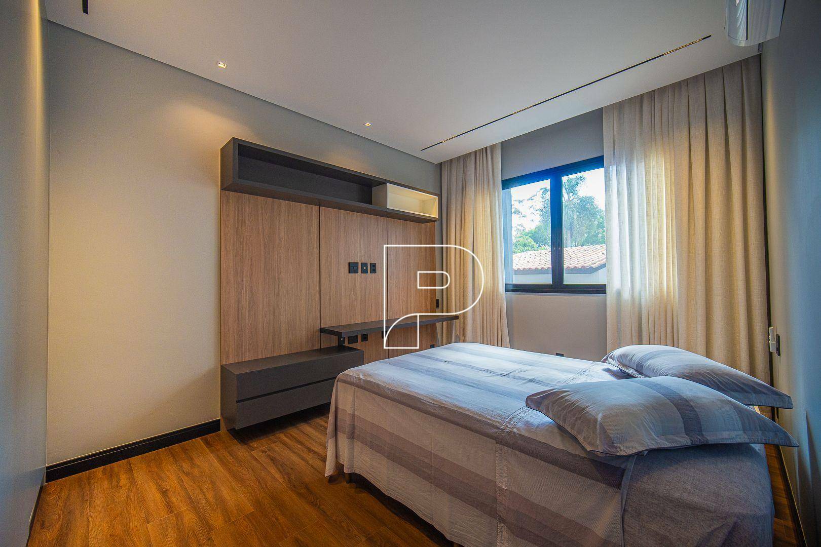 Casa de Condomínio à venda com 4 quartos, 550m² - Foto 45
