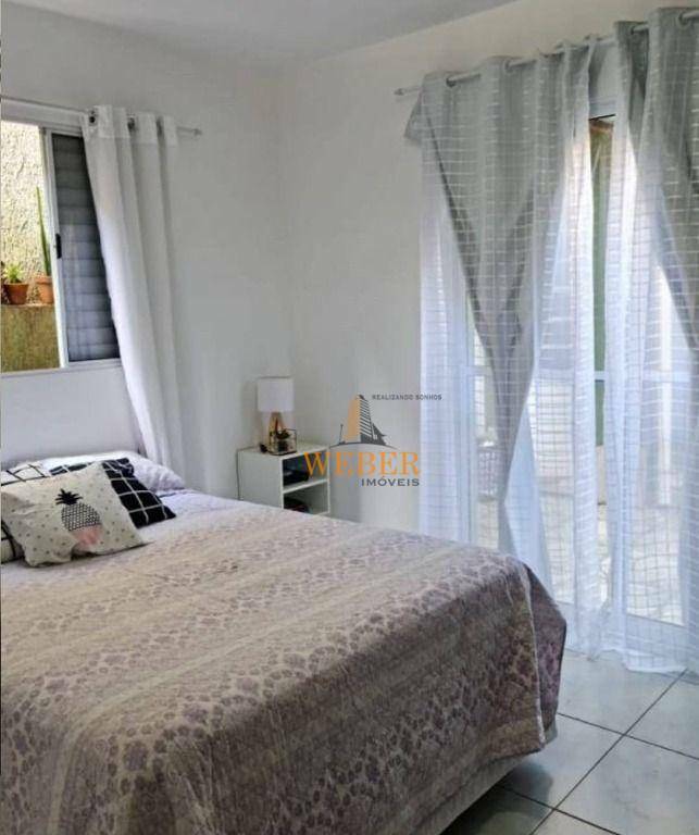 Casa à venda com 2 quartos, 180m² - Foto 7