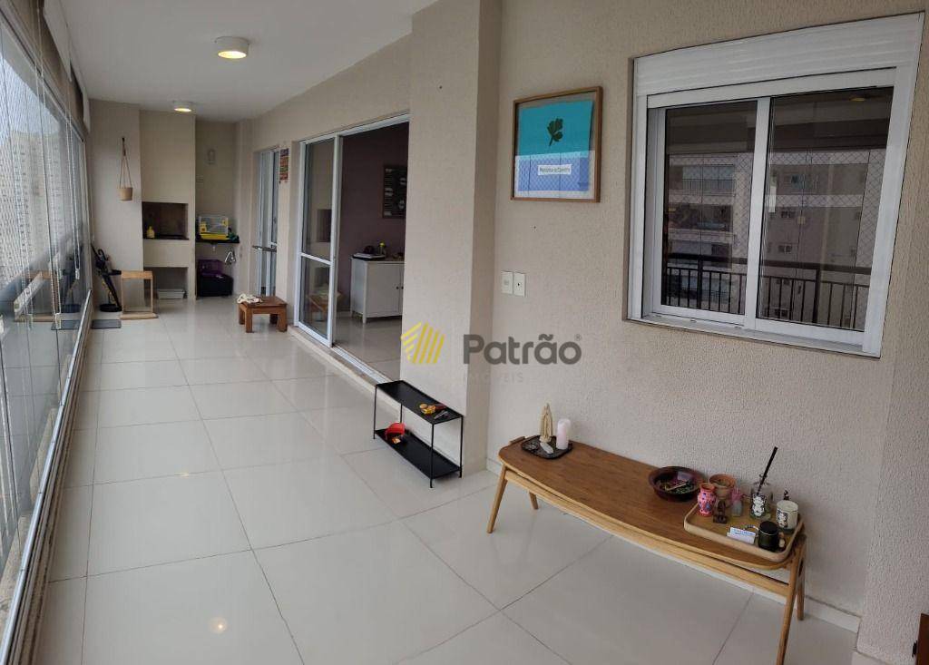 Apartamento à venda com 3 quartos, 147m² - Foto 11