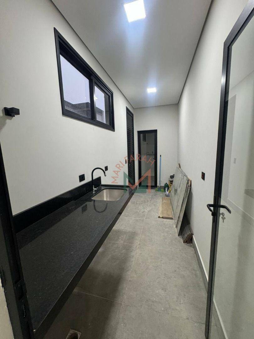 Casa de Condomínio à venda com 3 quartos, 350m² - Foto 34