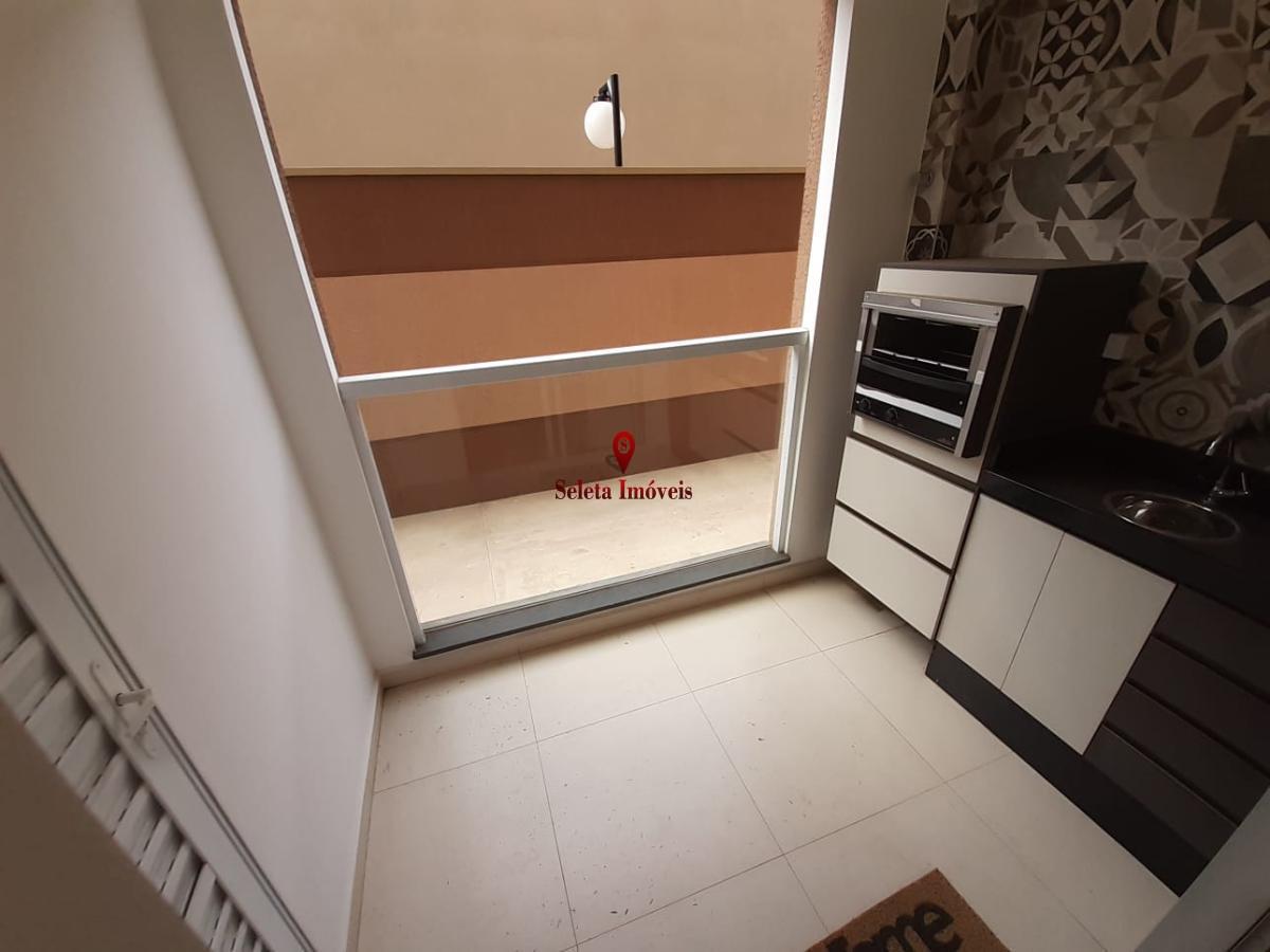 Apartamento à venda com 3 quartos, 73m² - Foto 8