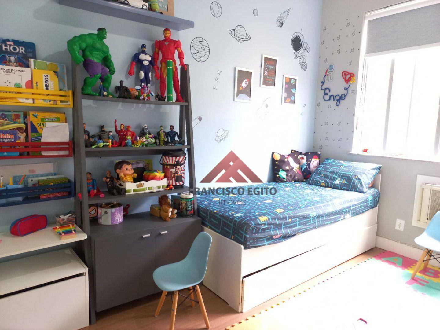 Apartamento à venda com 2 quartos, 100m² - Foto 13