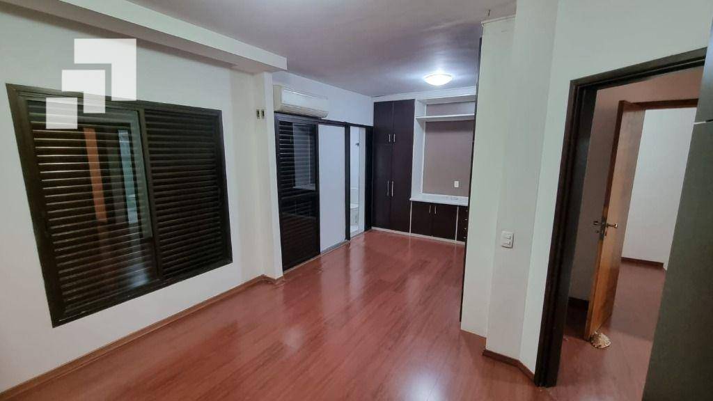 Sobrado à venda com 3 quartos, 192m² - Foto 2