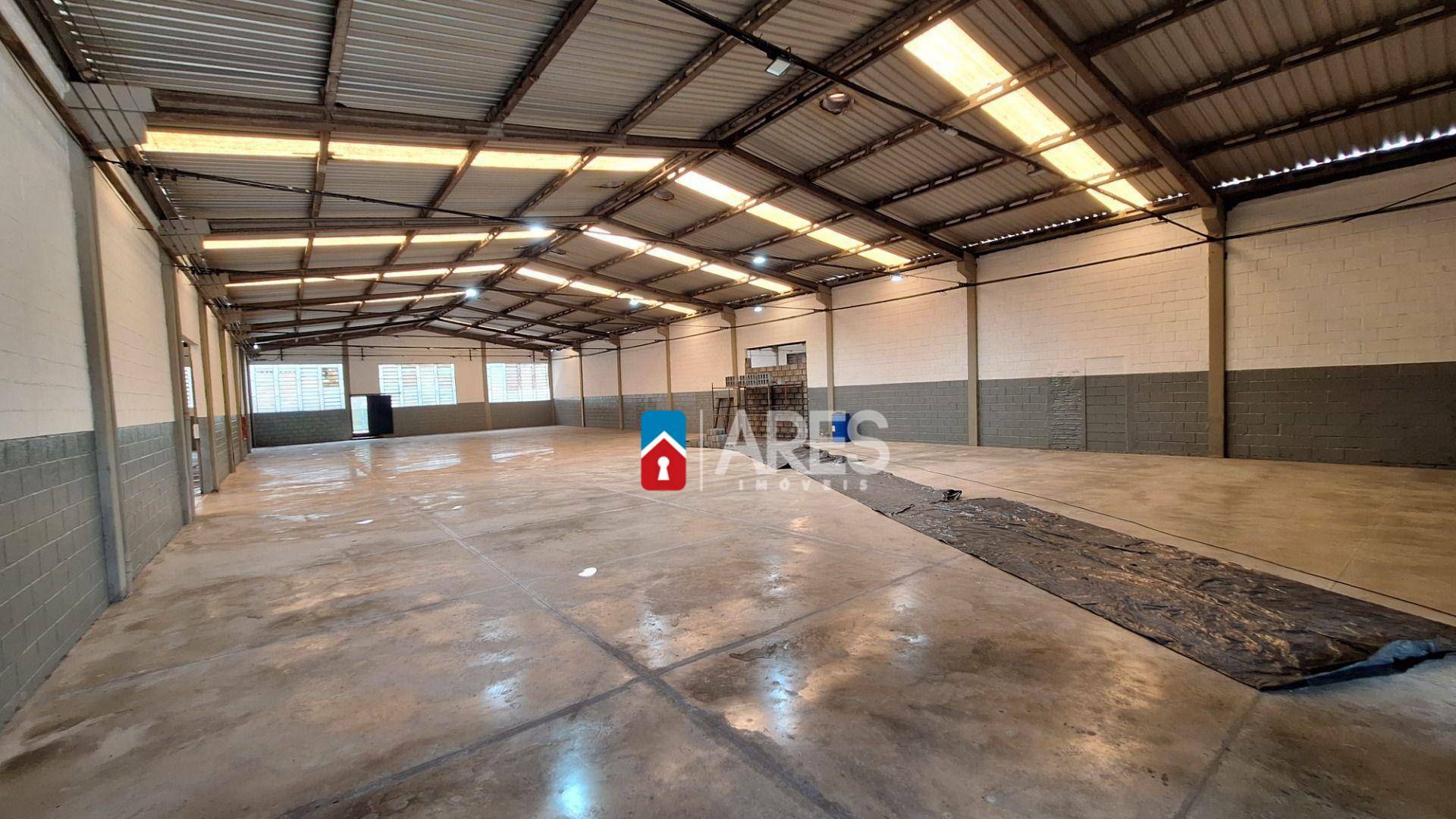 Depósito-Galpão-Armazém para alugar, 862m² - Foto 1