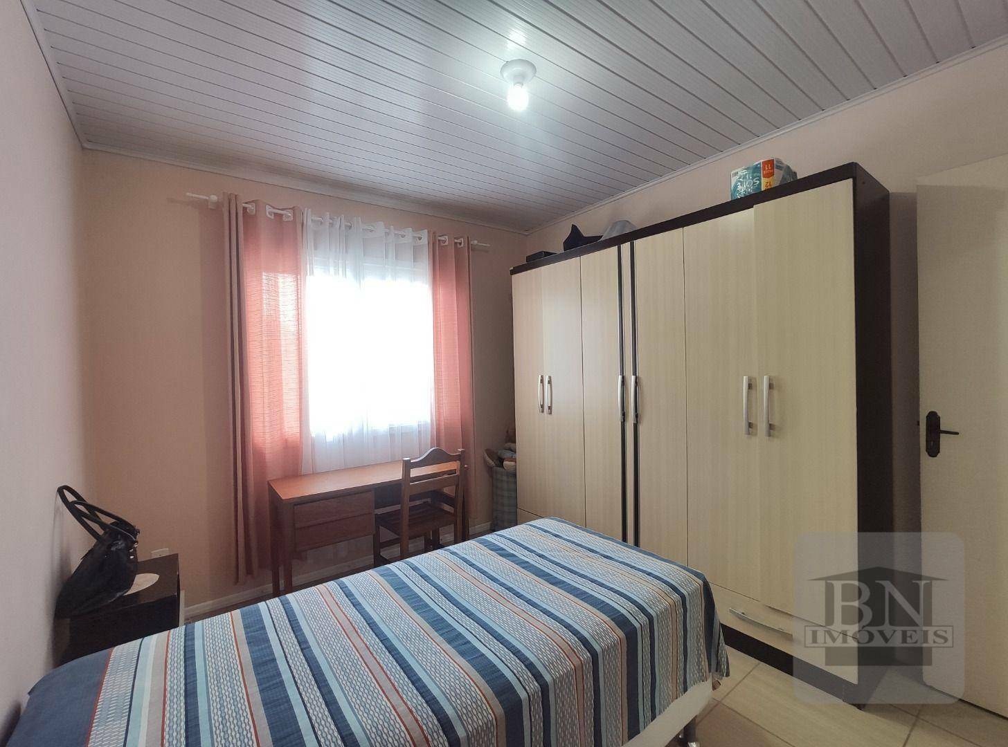 Casa à venda com 3 quartos, 100m² - Foto 11