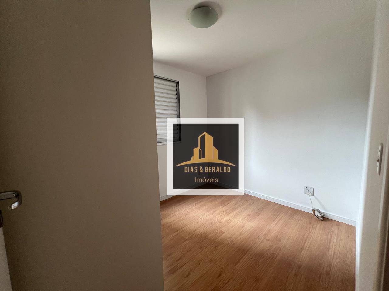 Apartamento para alugar com 3 quartos, 65m² - Foto 10