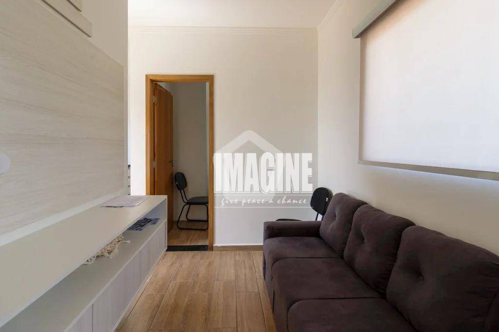 Apartamento à venda com 2 quartos, 77m² - Foto 3