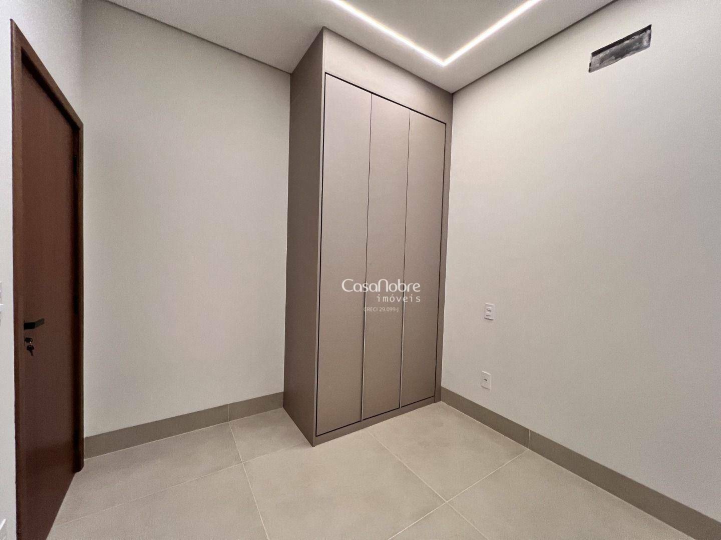 Casa de Condomínio à venda com 3 quartos, 310m² - Foto 23