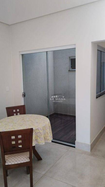 Casa à venda com 3 quartos, 148m² - Foto 17