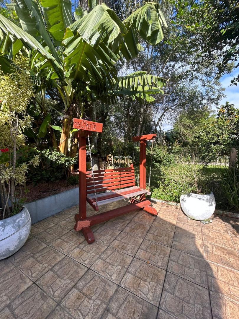 Casa à venda com 4 quartos, 210m² - Foto 30