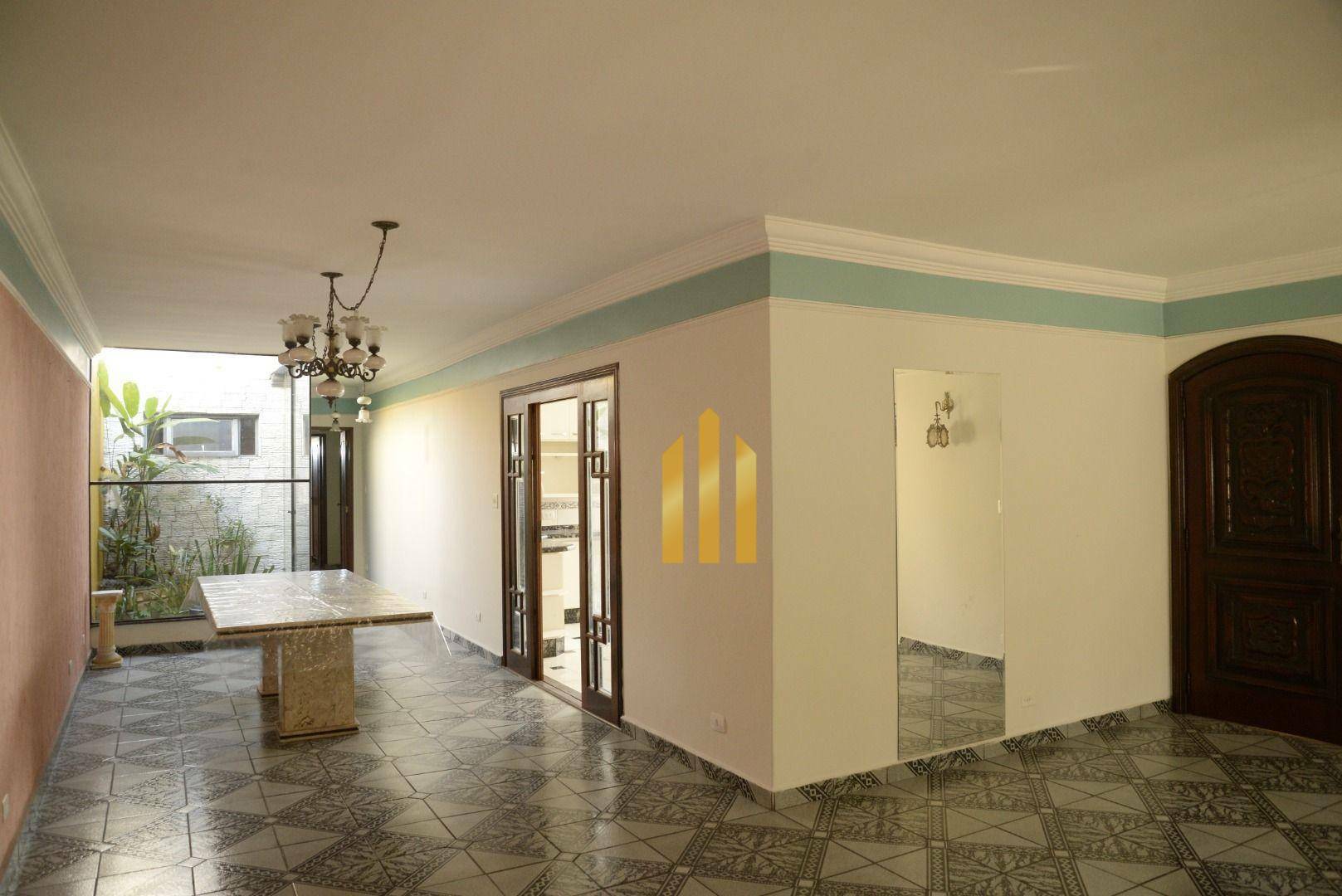 Sobrado à venda com 4 quartos, 600m² - Foto 4