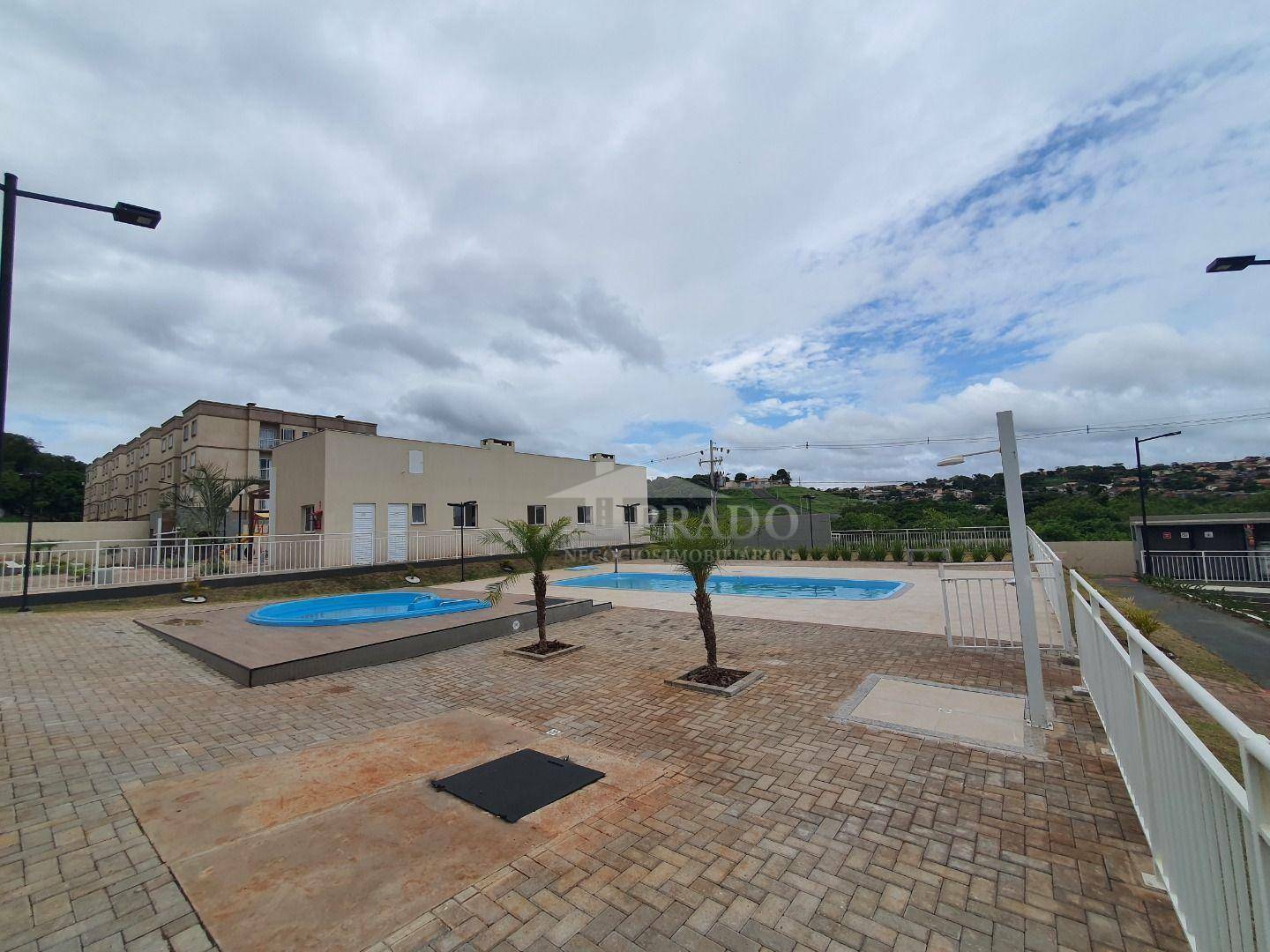 Apartamento à venda com 2 quartos, 45m² - Foto 31
