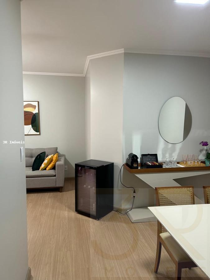 Apartamento à venda com 3 quartos, 93m² - Foto 6