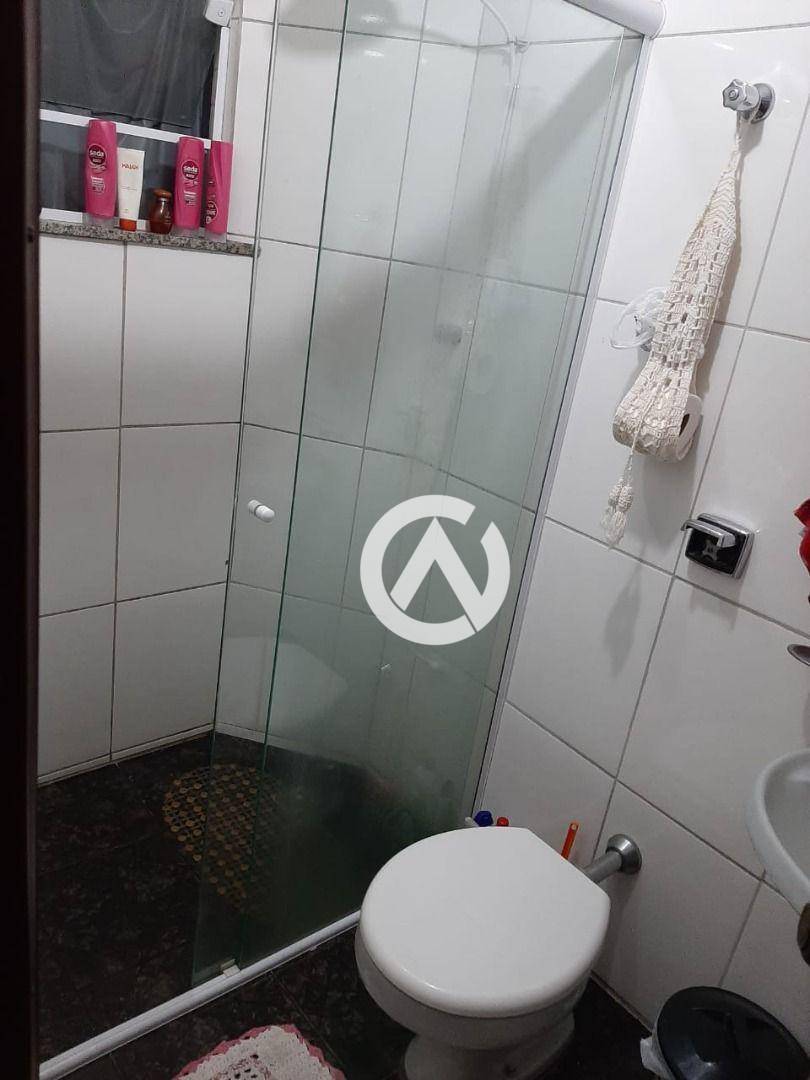 Apartamento à venda com 2 quartos, 71m² - Foto 3