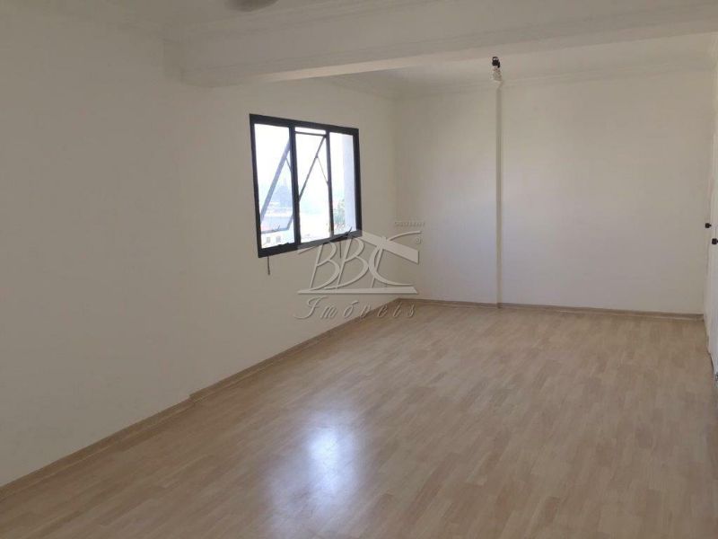 Apartamento à venda com 3 quartos, 98m² - Foto 4