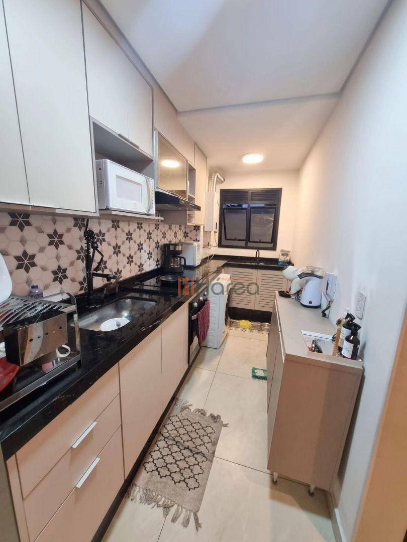 Apartamento à venda com 2 quartos, 69m² - Foto 13