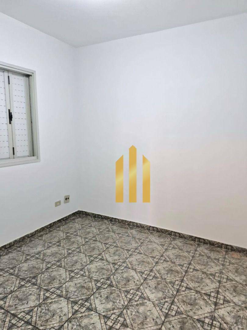 Apartamento para alugar com 3 quartos, 65m² - Foto 10