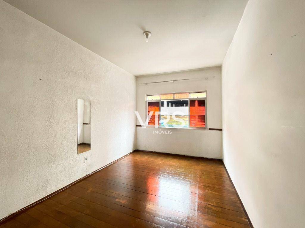 Apartamento à venda com 2 quartos, 79m² - Foto 9