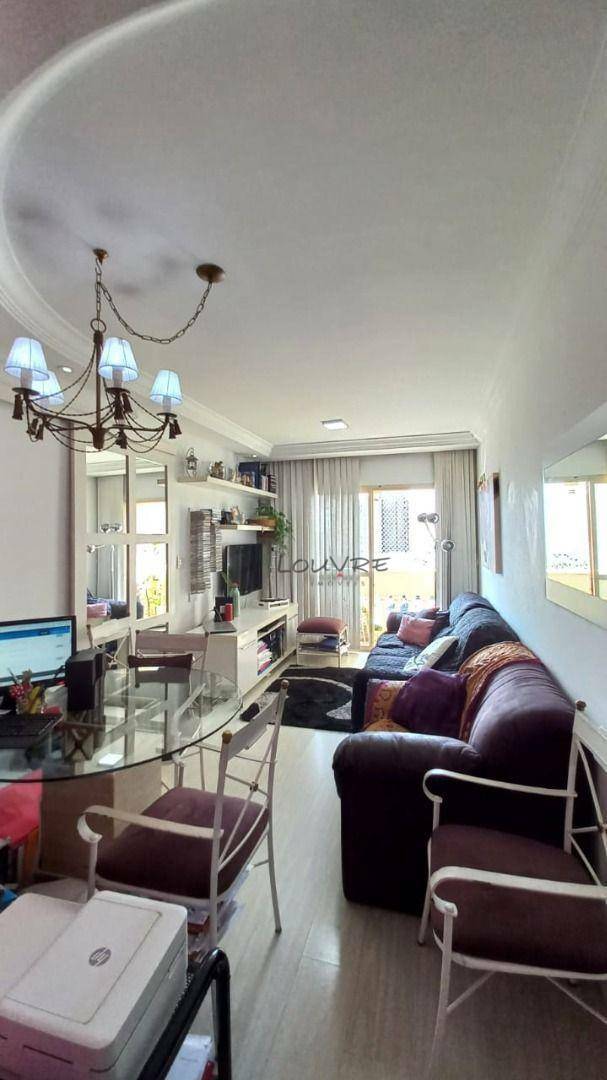 Apartamento à venda com 2 quartos, 62m² - Foto 8