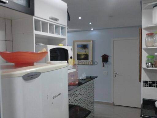 Apartamento à venda com 3 quartos, 66m² - Foto 3