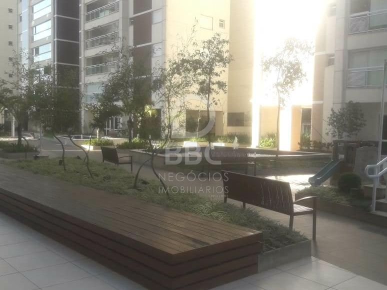 Apartamento à venda com 4 quartos, 179m² - Foto 2