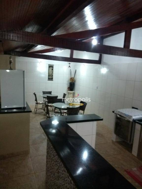 Sobrado à venda com 3 quartos, 300m² - Foto 5