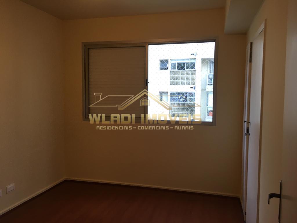 Apartamento à venda com 3 quartos, 86m² - Foto 11