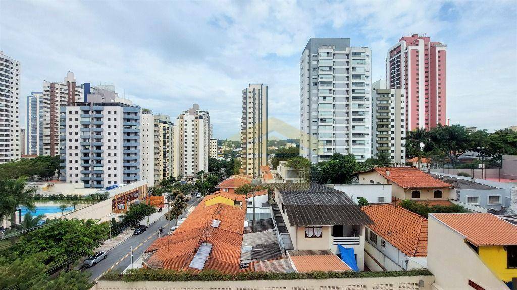 Apartamento à venda com 2 quartos, 70m² - Foto 3