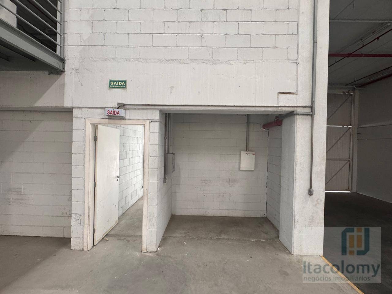 Depósito-Galpão-Armazém para alugar, 1100m² - Foto 11