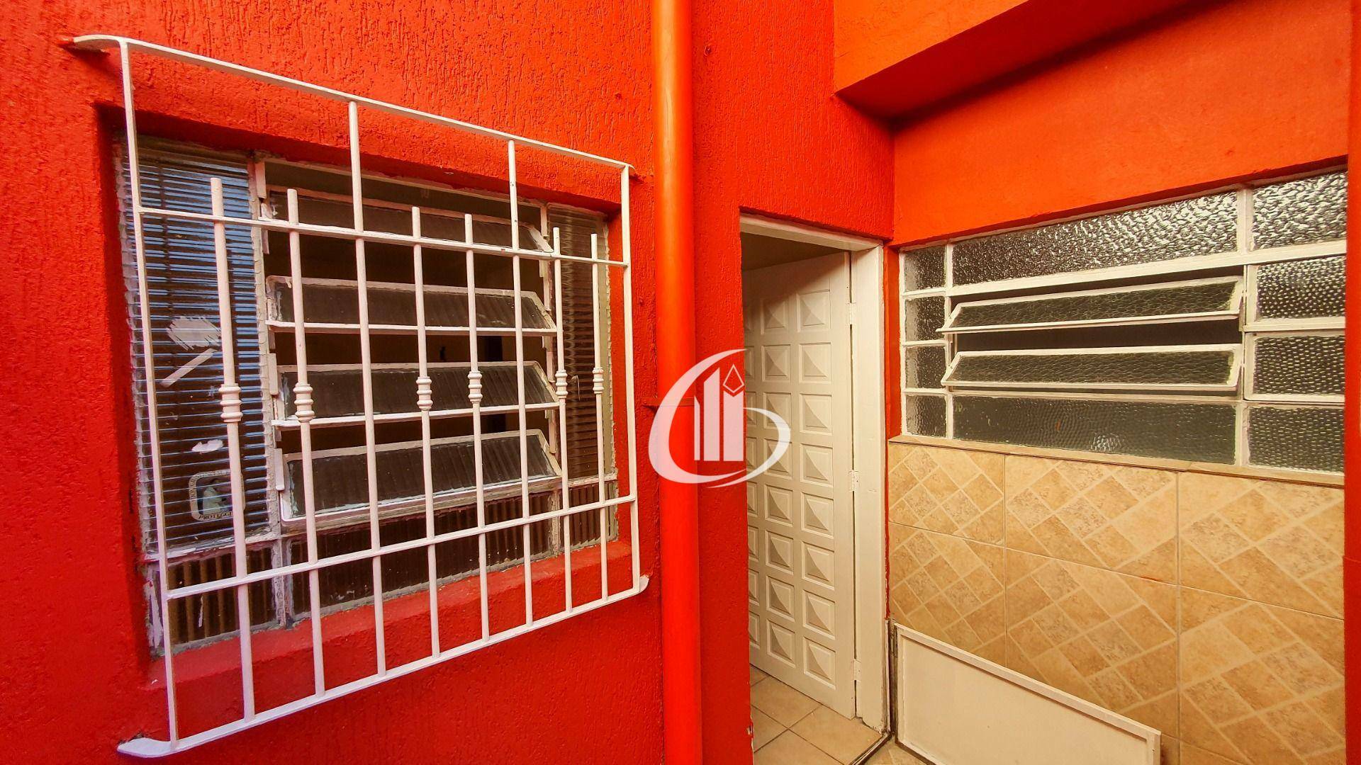 Sobrado à venda com 6 quartos, 278m² - Foto 30