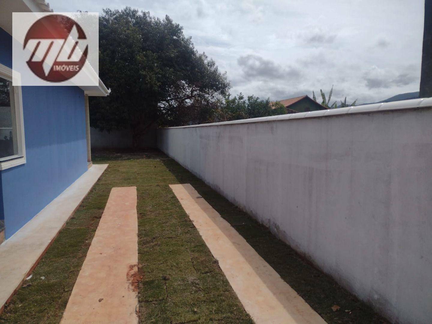 Casa à venda com 2 quartos, 80m² - Foto 3