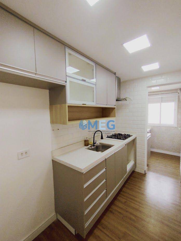 Apartamento para alugar com 2 quartos, 58m² - Foto 6