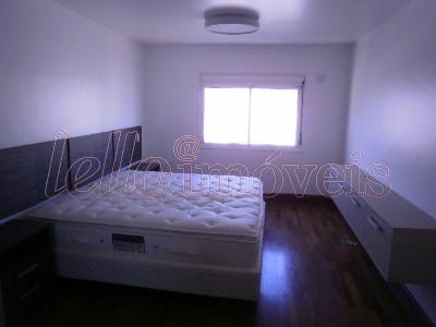 Apartamento para alugar com 3 quartos, 160m² - Foto 13