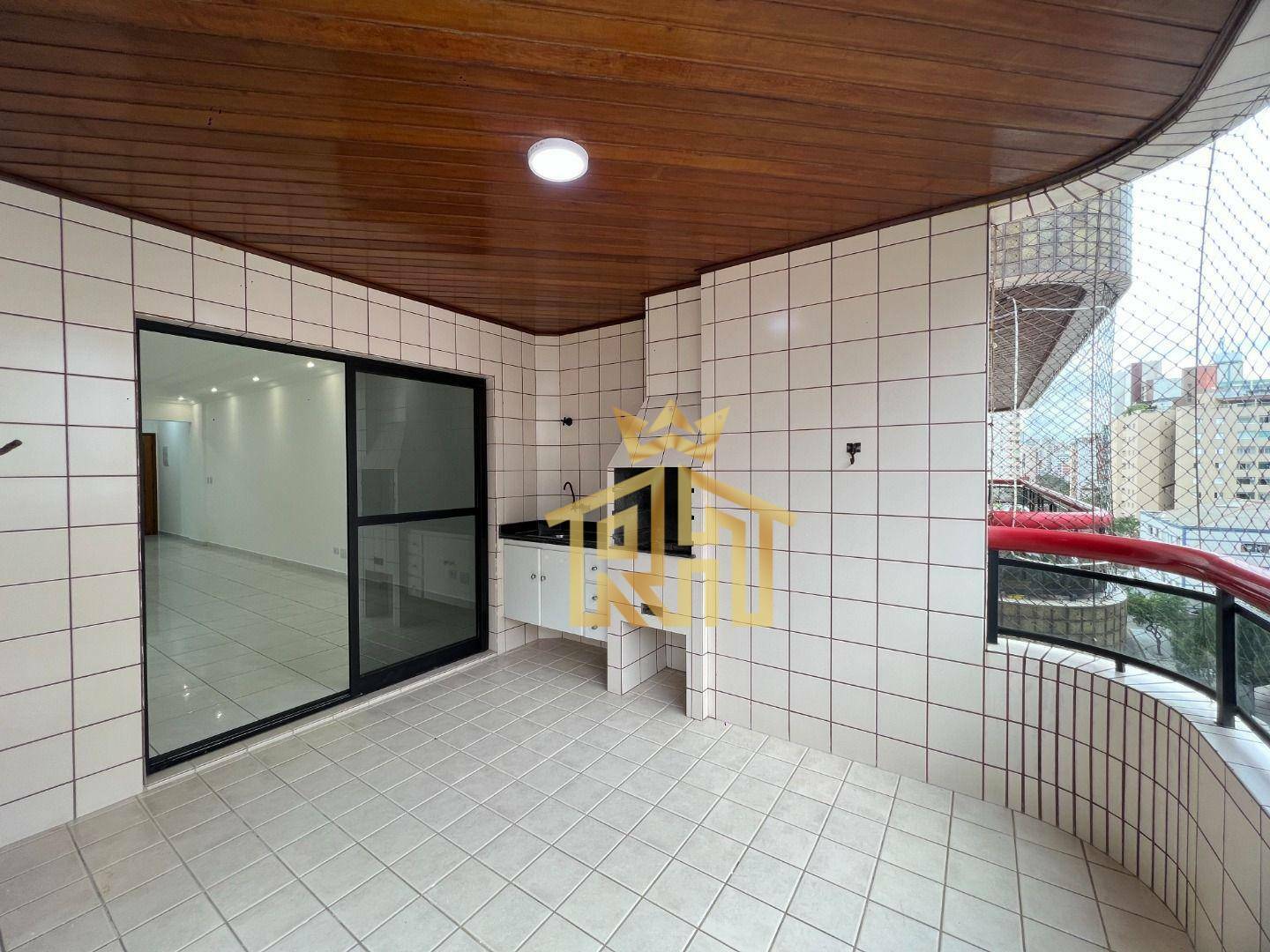 Apartamento à venda com 3 quartos, 131m² - Foto 1