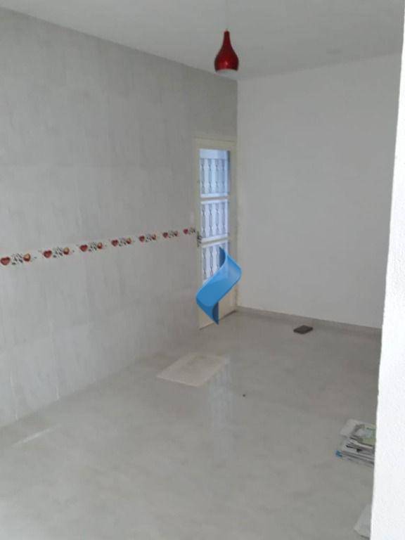 Casa à venda com 3 quartos, 200m² - Foto 13