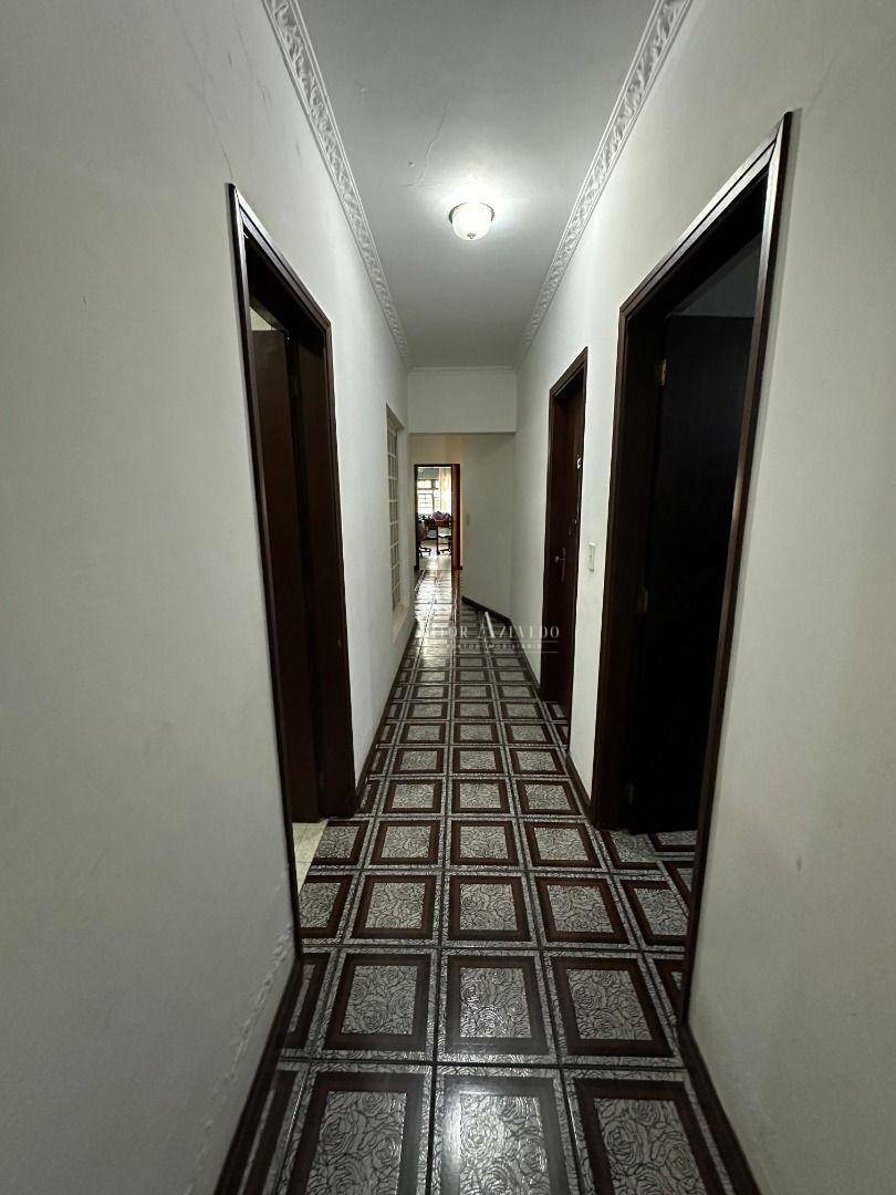 Casa à venda com 3 quartos, 500m² - Foto 26