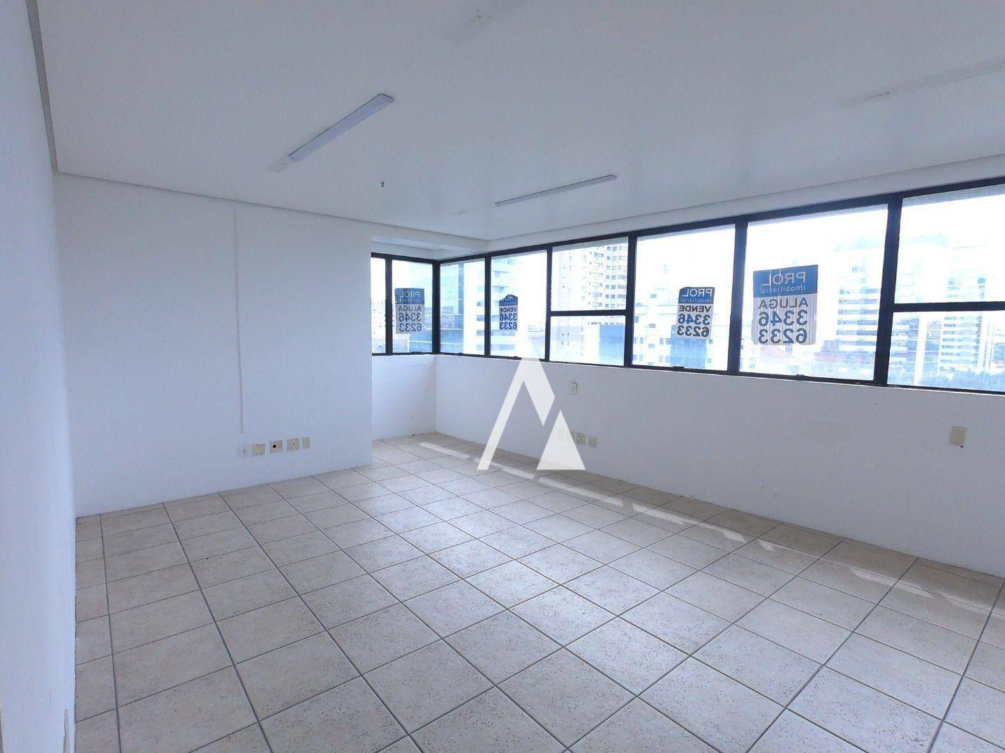 Conjunto Comercial-Sala para alugar, 47m² - Foto 8