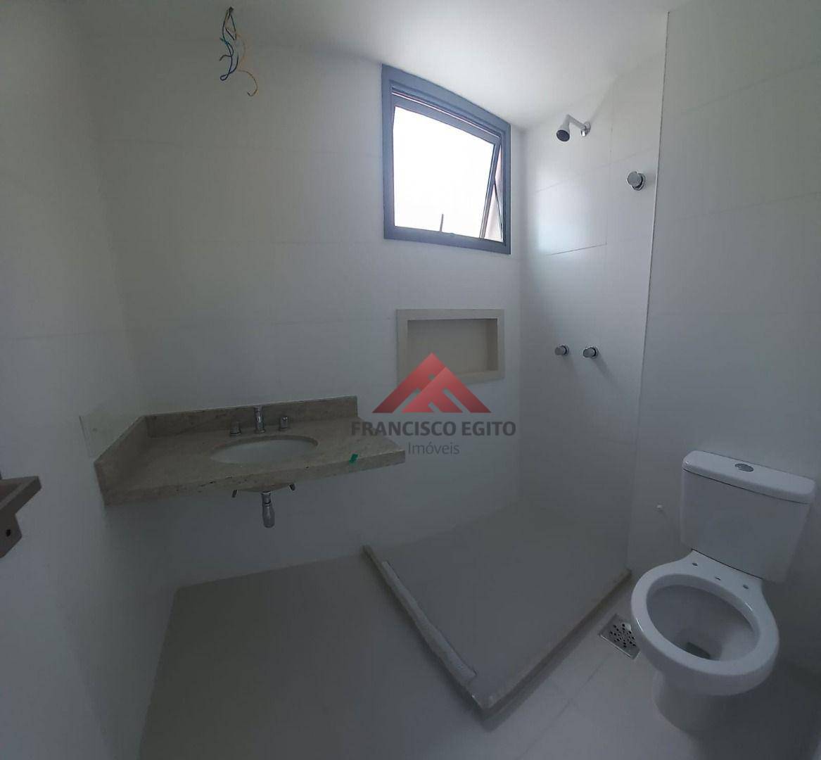 Apartamento à venda com 3 quartos, 107m² - Foto 13
