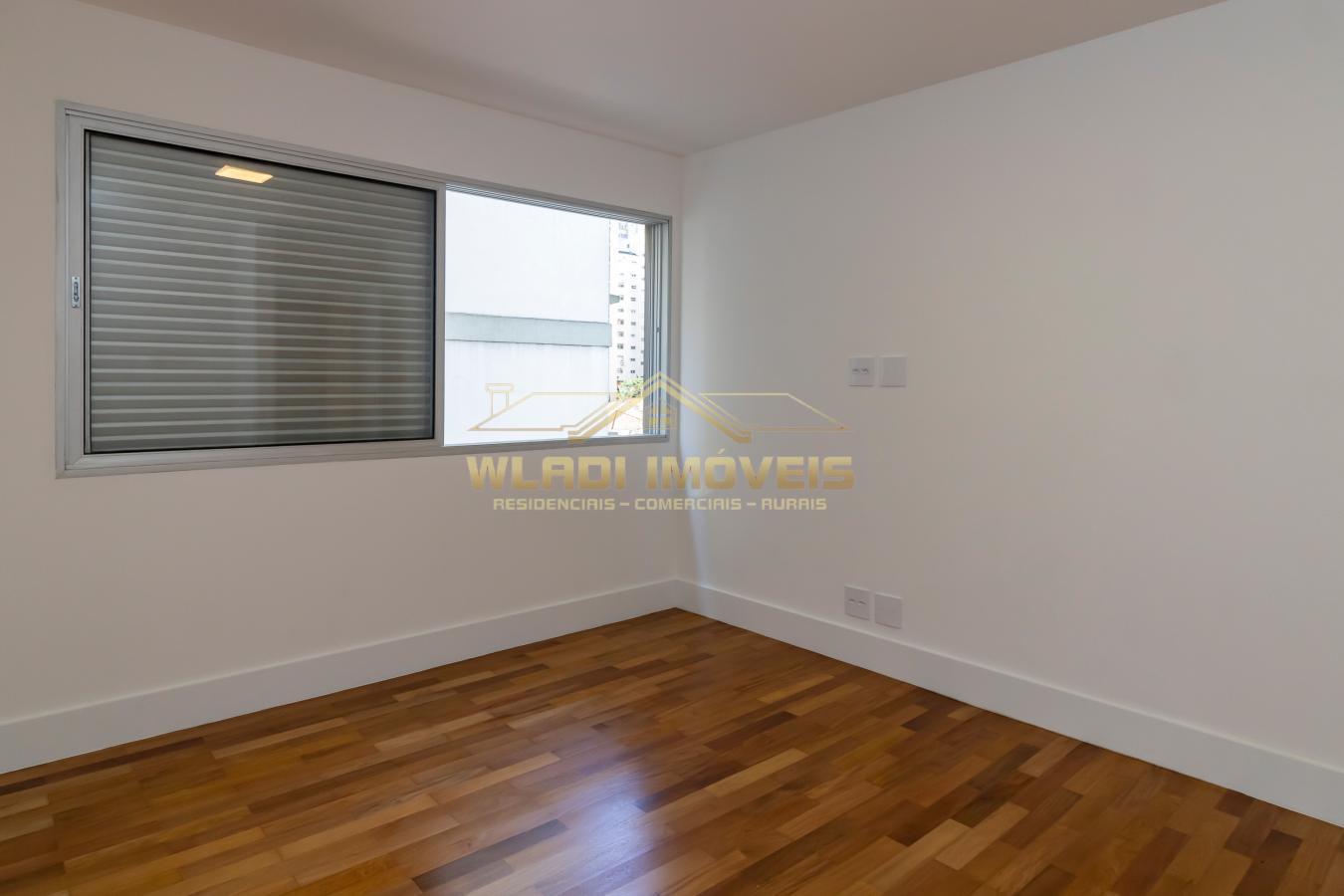 Apartamento à venda com 3 quartos, 149m² - Foto 34