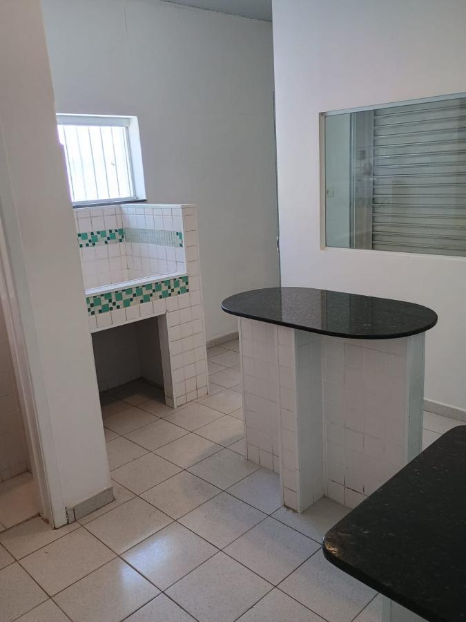 Prédio Inteiro para alugar com 3 quartos, 250m² - Foto 6