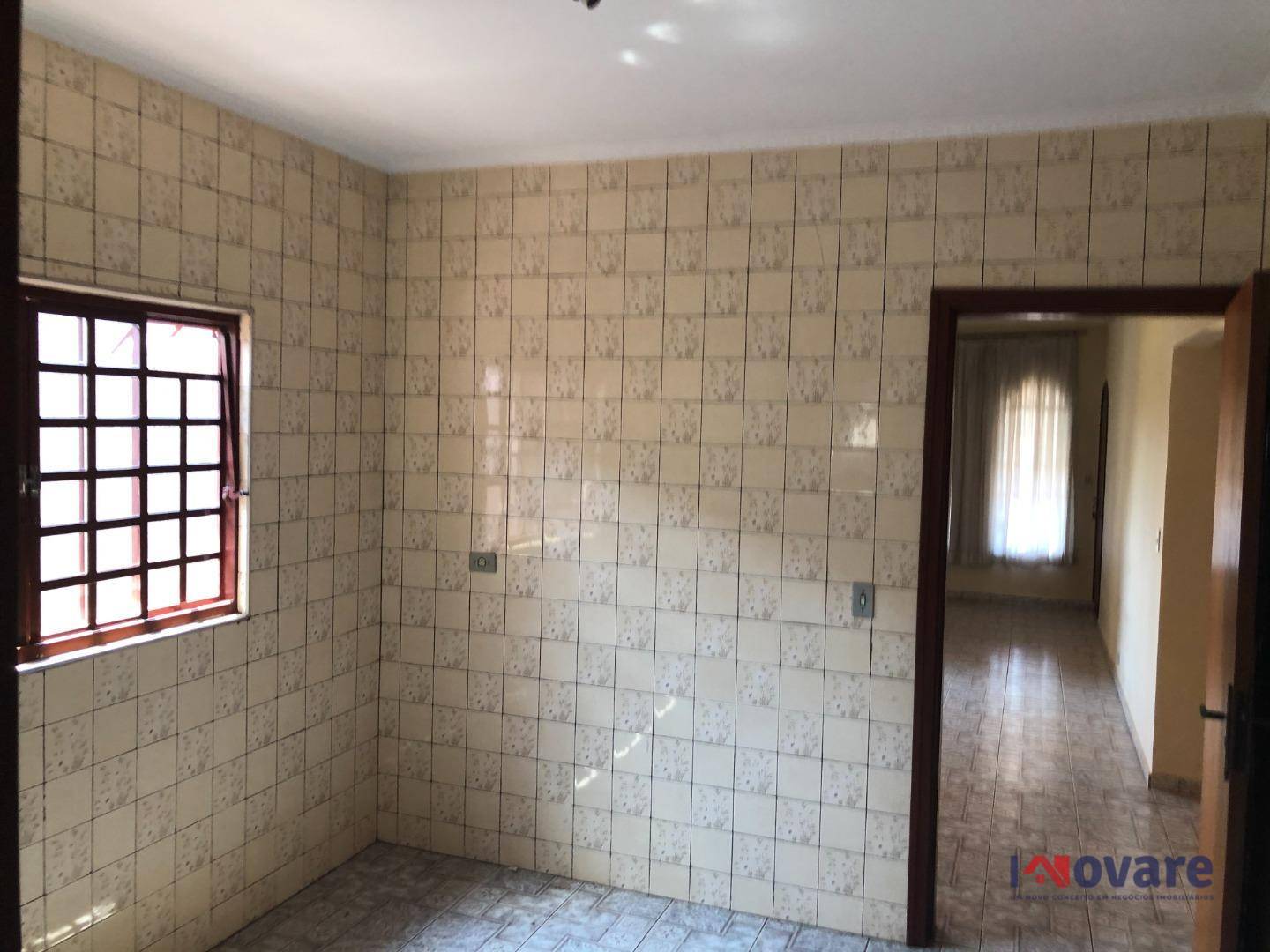 Casa à venda com 3 quartos, 180m² - Foto 11