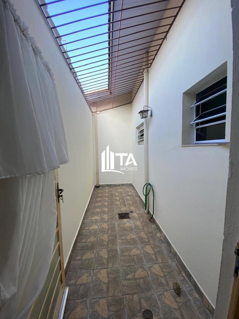 Casa à venda com 3 quartos, 180m² - Foto 20
