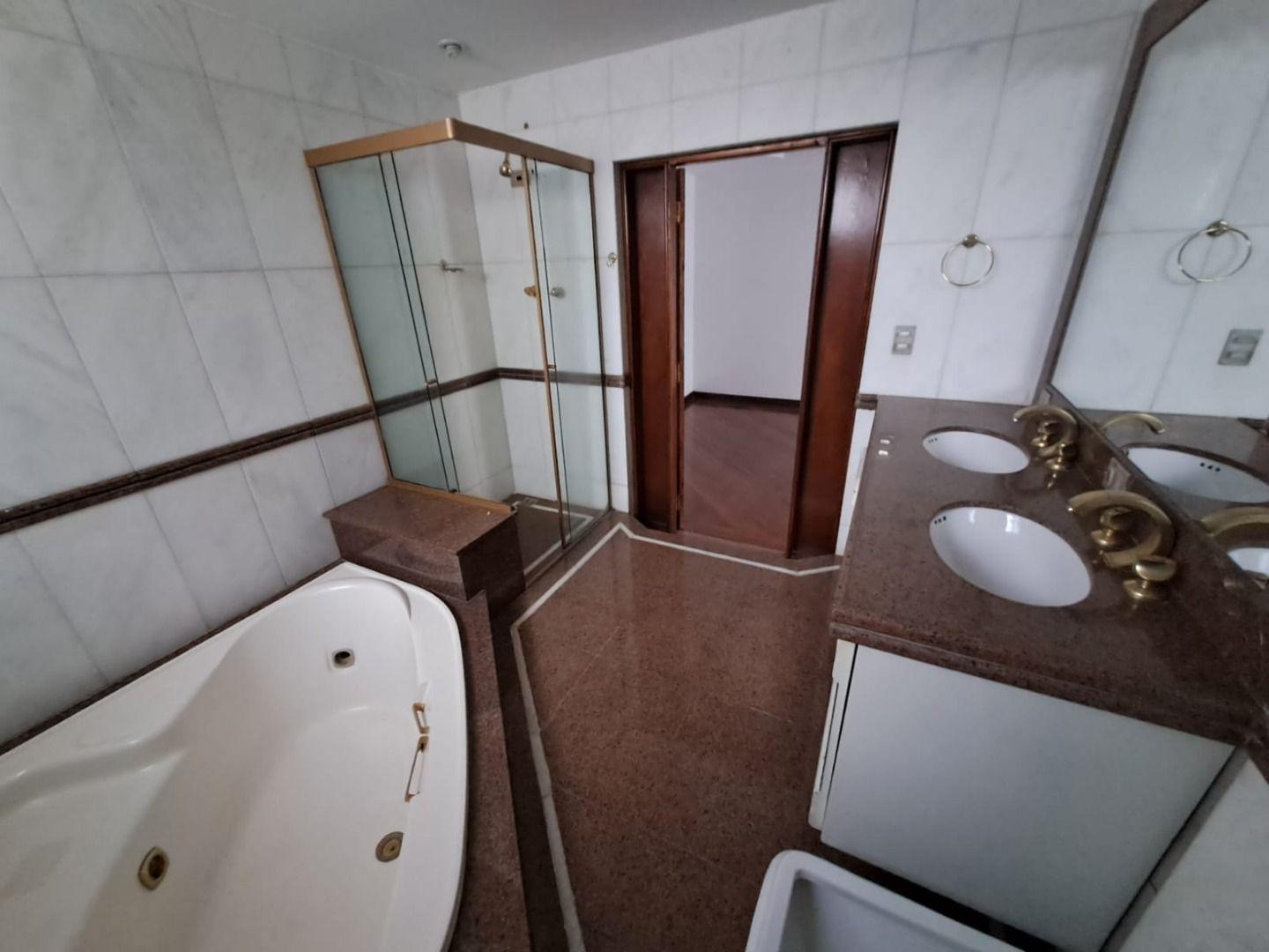 Apartamento à venda com 4 quartos, 313m² - Foto 14