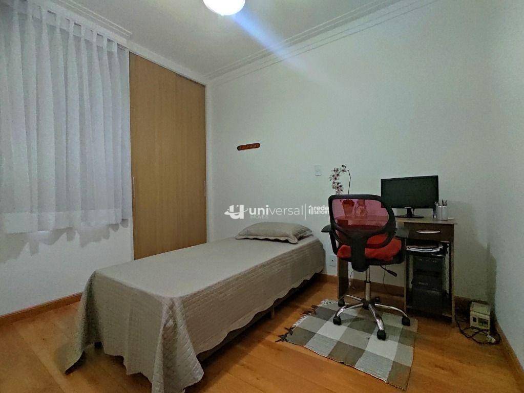 Cobertura à venda com 3 quartos, 212m² - Foto 15