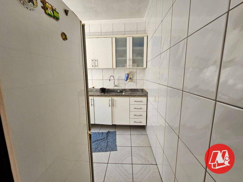 Apartamento para alugar com 1 quarto, 47m² - Foto 15