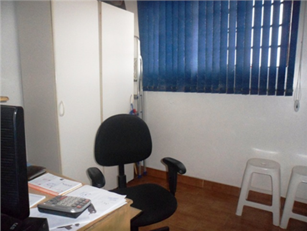 Sobrado à venda com 3 quartos, 216m² - Foto 11