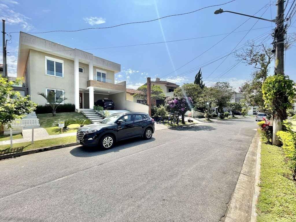 Sobrado à venda com 4 quartos, 358m² - Foto 4