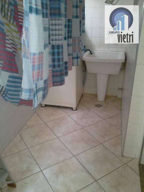 Apartamento à venda com 2 quartos, 80m² - Foto 29